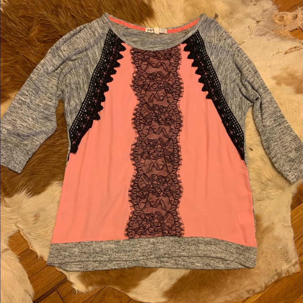 Cute top!